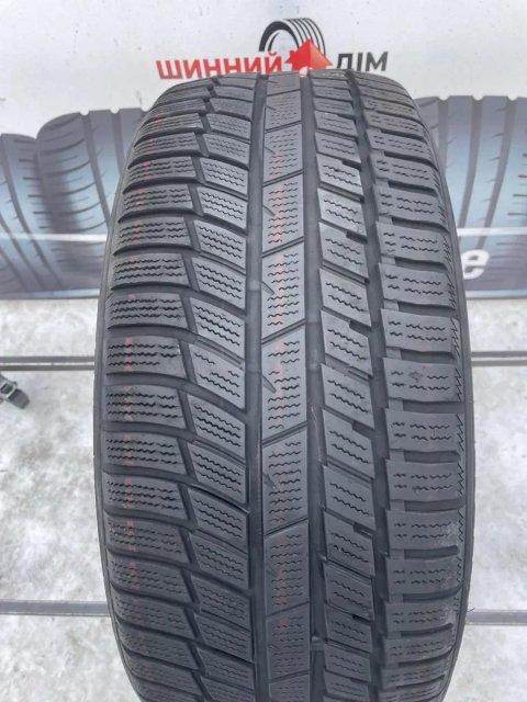 Шинa 1шт 245/45 R19 Toyo 6,6мм