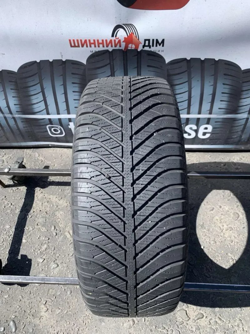 Шина 215/55 R16 Goodyear одиночка всесезонн 6,5 мм — фото 7