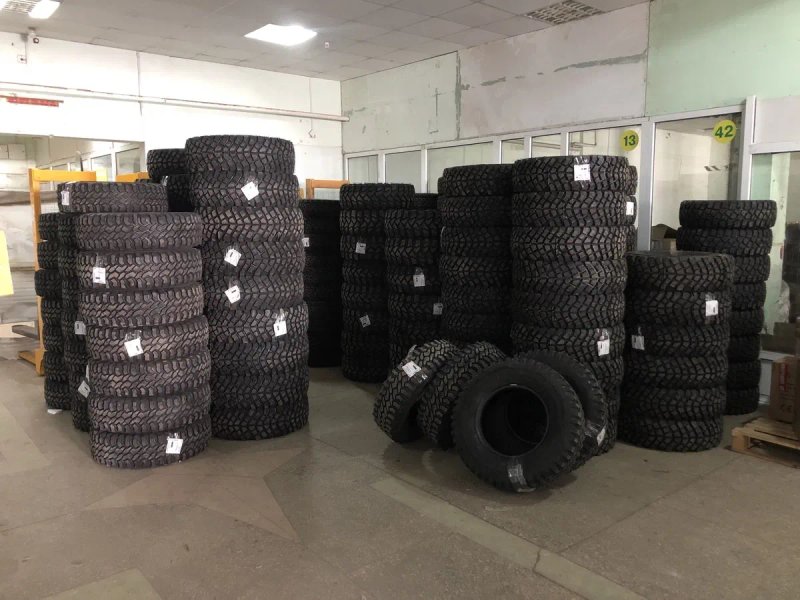 Шина 245 70 16 грязьова болотна резина МТ Trepador 4x4 — фото 8