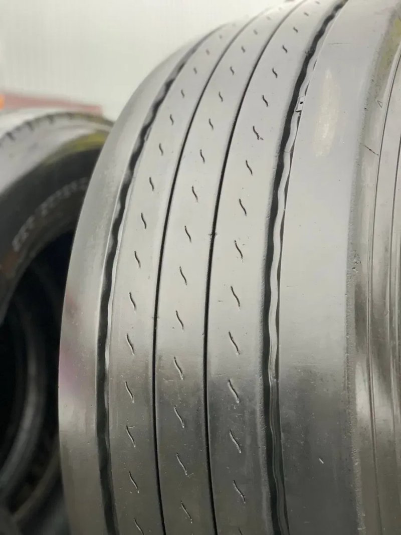 Шина вантажна 385/65 R22,5 Hankook E-Cube blue TL-20 — фото 3