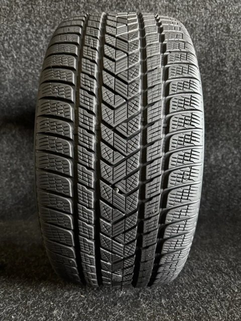 Шина зимова Б/У 275/40R20 Pirelli Scorpion Winter 106V 6mm 2020p