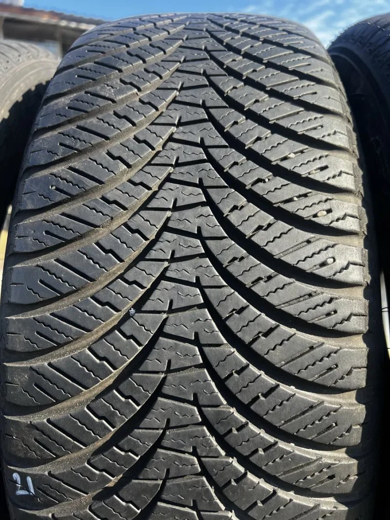 Шини 205/55/16 Falken 20/21 рік‼️7 мм ‼️Всесезонка ;Турція;Склад R16 — фото 4