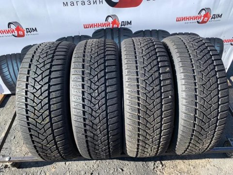 Шини 205/55 R16 пара  Dunlop  зима 7/6,5мм