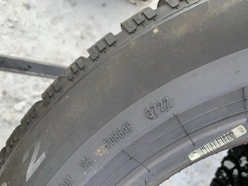 Шини 205/60 R16 Pirelli  зима 2022/24 рік  6,5/6 мм — фото 8