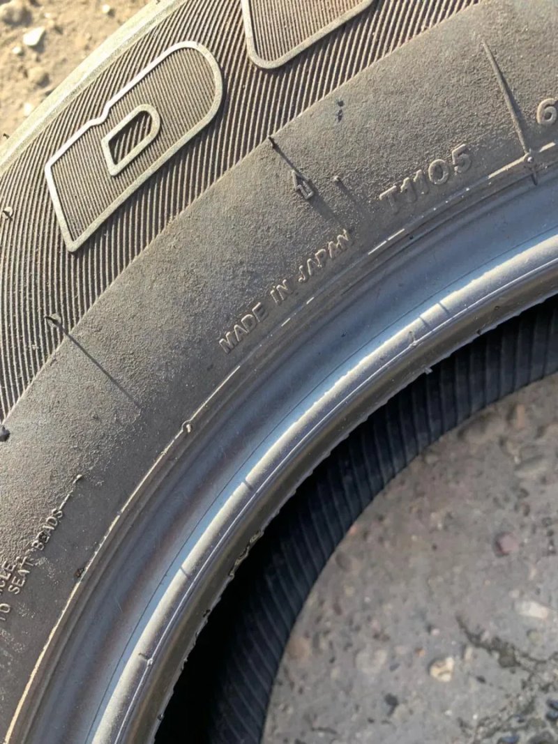 Шини 205/70 R15 Bridgestone  7/7,7мм — фото 7