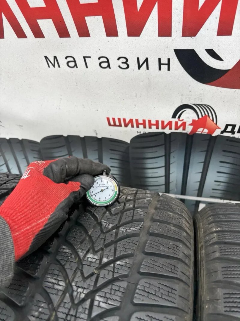 Шини 215/55 R16 Dunlop зима, 7,4-6,5мм, — фото 4