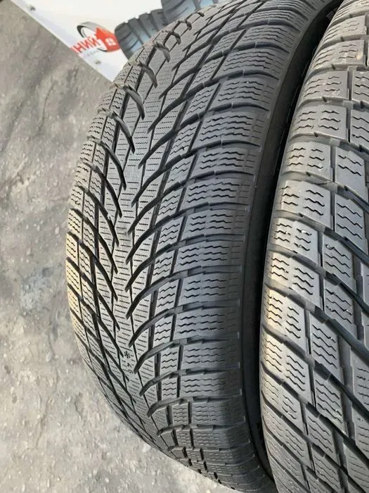 Шини  215/55 R17 Nokian зима  6/6,5 мм — фото 4