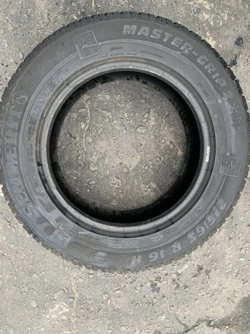 Шини 215/65 R16 Semperit зима 6,5  мм — фото 5