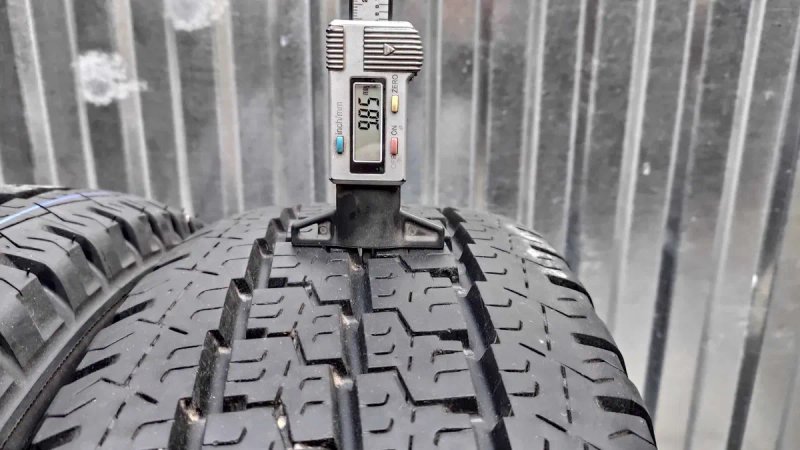 Шини 215/75R16C Michelin. Всесезонні. Франція с — фото 3