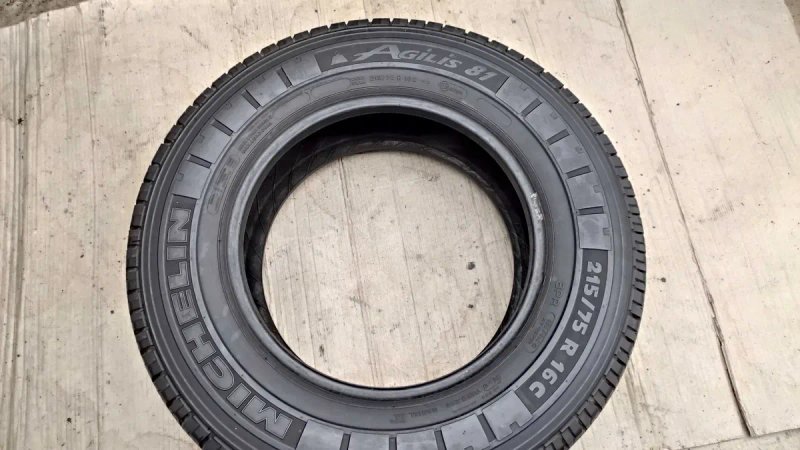 Шини 215/75R16C Michelin. Всесезонні. Франція с — фото 6