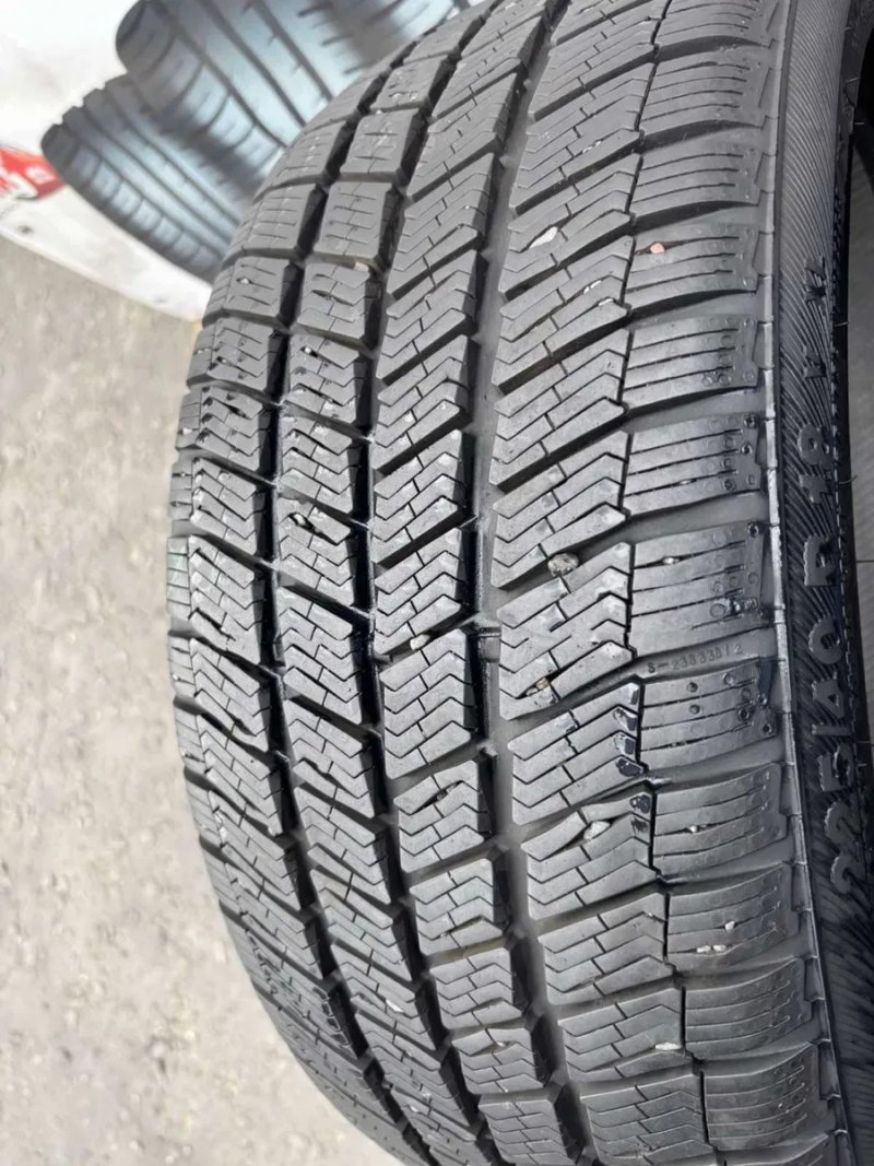 Шини 225/40 R18 Barum зима 8 мм — фото 4