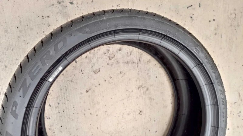Шини 225/40R18. Pirelli PZero 2025p — фото 6