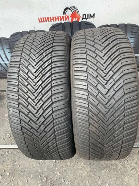 Шини  225/45 R17 Continental всесезон 2022/20 рік 6,5 мм