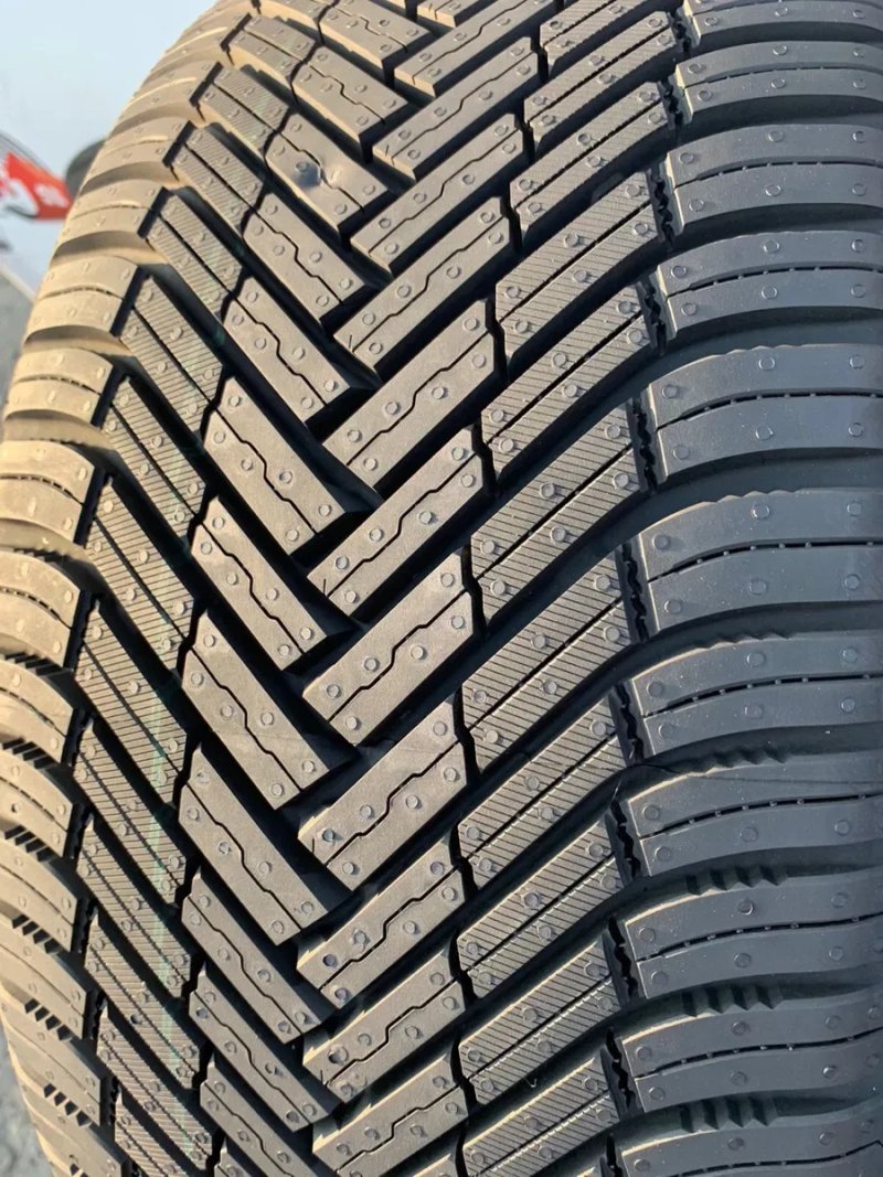Шини 225/45 R17 пара Nexen 2024p всесезон нові — фото 4