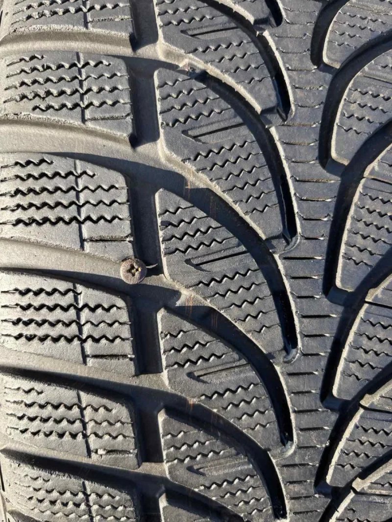 Шини 225/45 R18 Bridgestone 2023p зима 6,4мм — фото 3