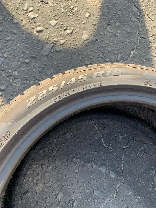 Шини 225/45 R18 Pirelli зима 6 мм — фото 3