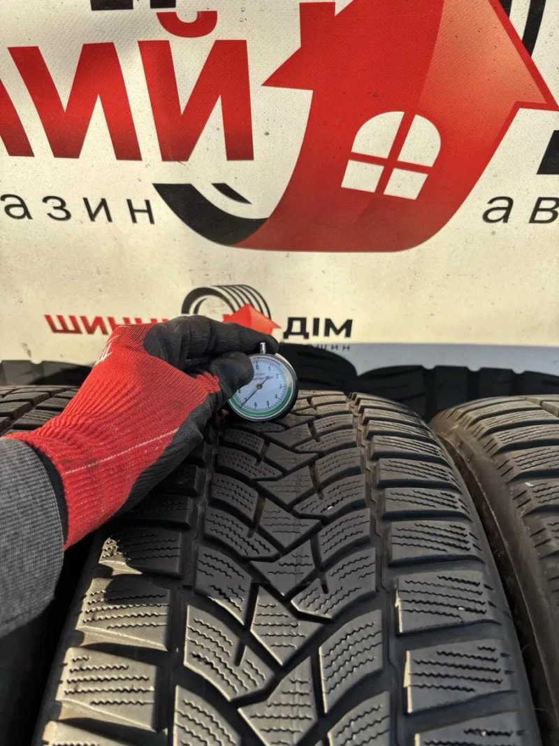 Шини 225/55 R17 Dunlop 6,5-7мм зима — фото 3