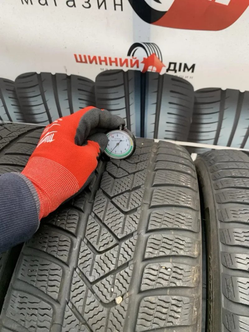 Шини 225/55 R17 Pirelli 6,5мм, зима — фото 3