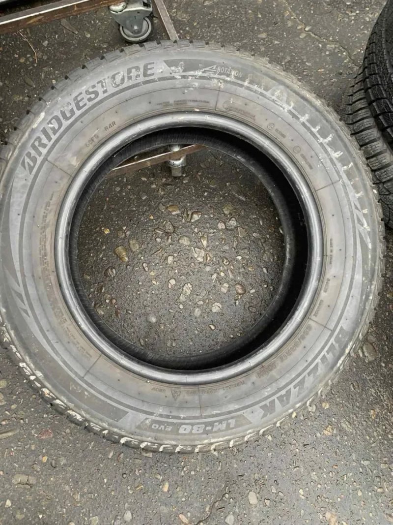 Шини 225/65R17 Bridgestone  зима 7.6/6,5мм — фото 5