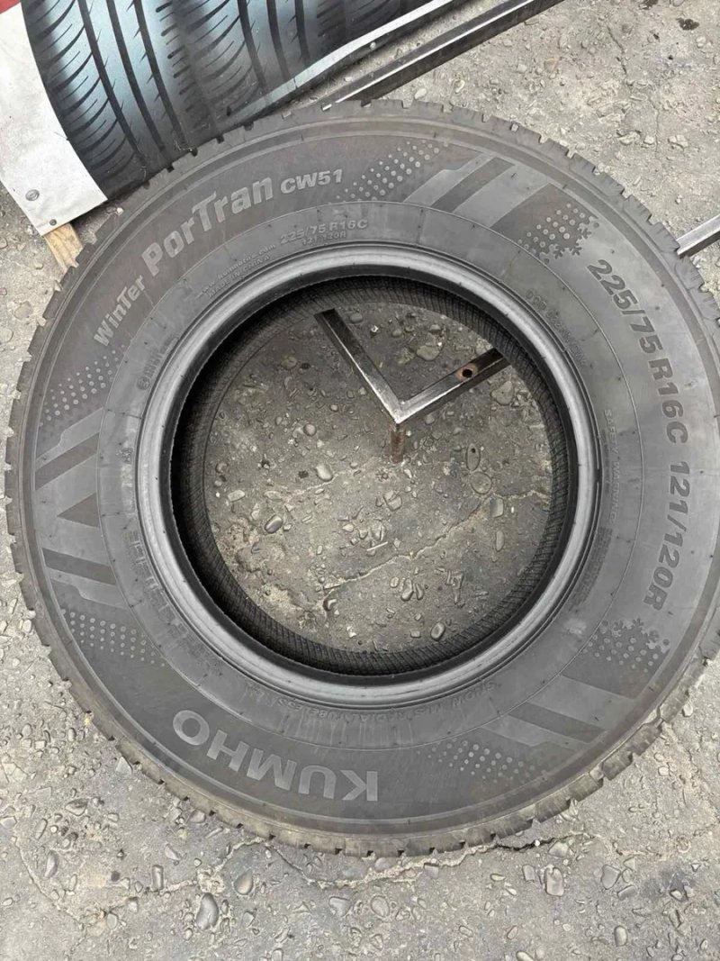 Шини 225/75 R16C пара Kumho 6,8мм зима — фото 6