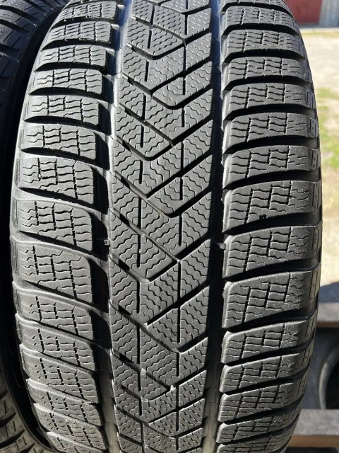 Шини 235/45/18 24рік‼️;6/7mm‼️;Pirelli‼️;Sava‼️;пари зимові;резина склад R18