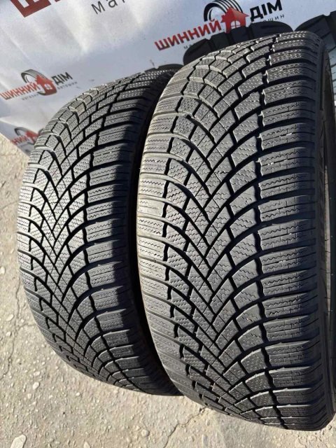 Шини 235/45 R19 Bridgestone пара зима   2022 рік 7,5 мм