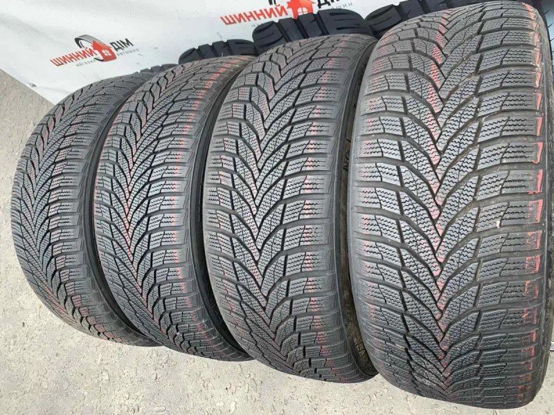 Шини  235/50 R18 Nexen 7,2-7,5мм зима — фото 2