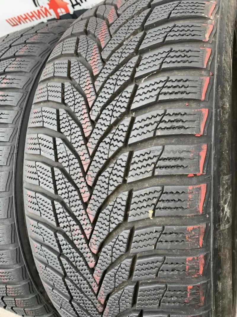 Шини  235/50 R18 Nexen 7,2-7,5мм зима — фото 8