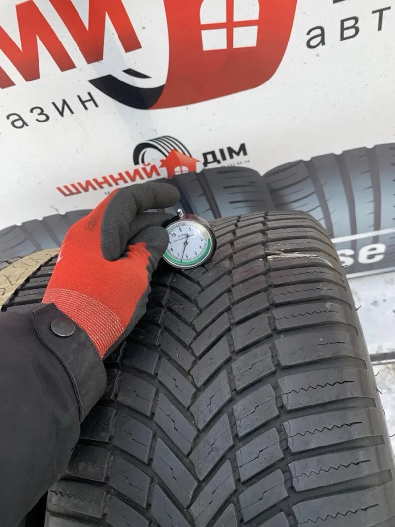 Шини 235/50 R19 Bridgestone всесезонн 2021 рік 6,5  мм — фото 3