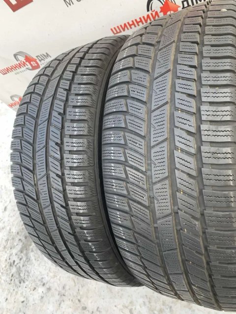 Шини 235/50 R19 пара Toyo зима 6,4мм