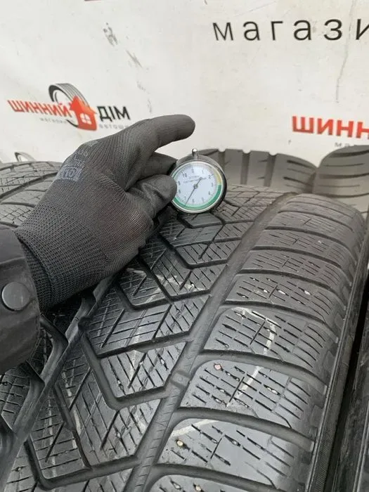 Шини  235/55 R18 Pirelli зима  7/6,5 мм — фото 3