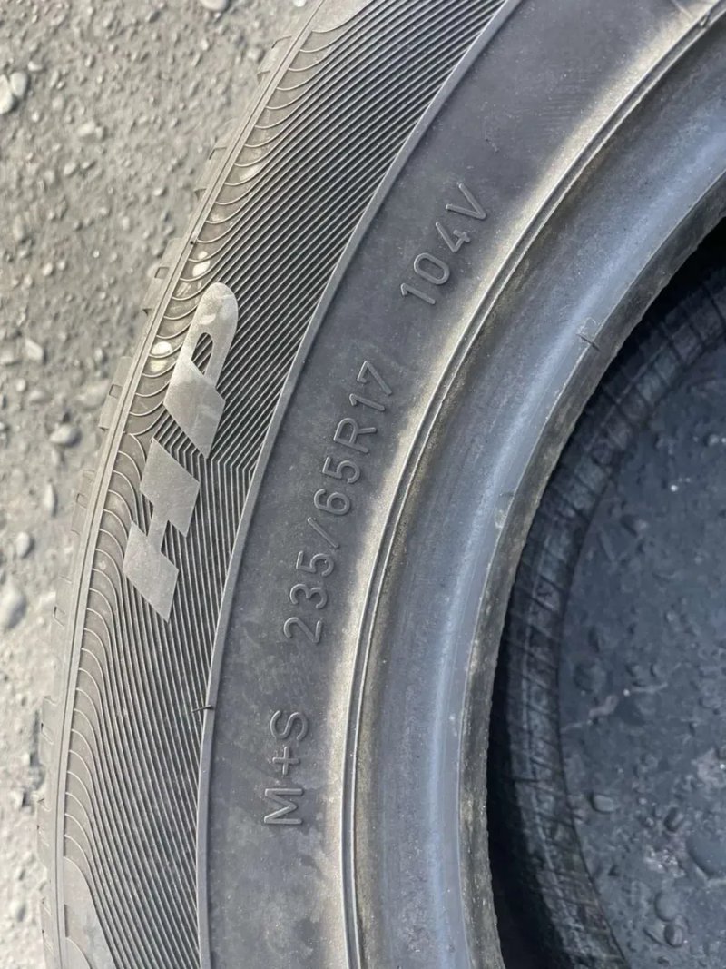 Шини 235/65 R17 Goodyear всесезонн 2024 рік 7/6  мм — фото 6