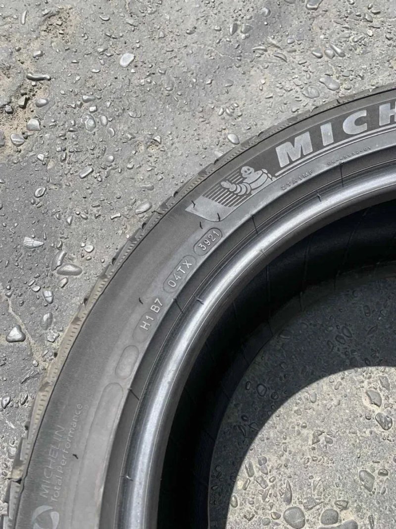 Шини 245/45 R18 Michelin 6,3-6,5мм зима — фото 6