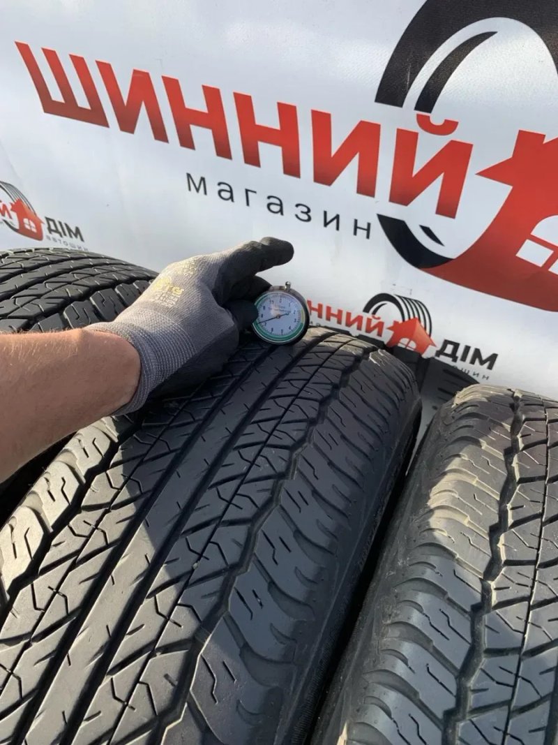 Шини 245/70 R17 Dunlop  літо 7,6/7,3мм — фото 3