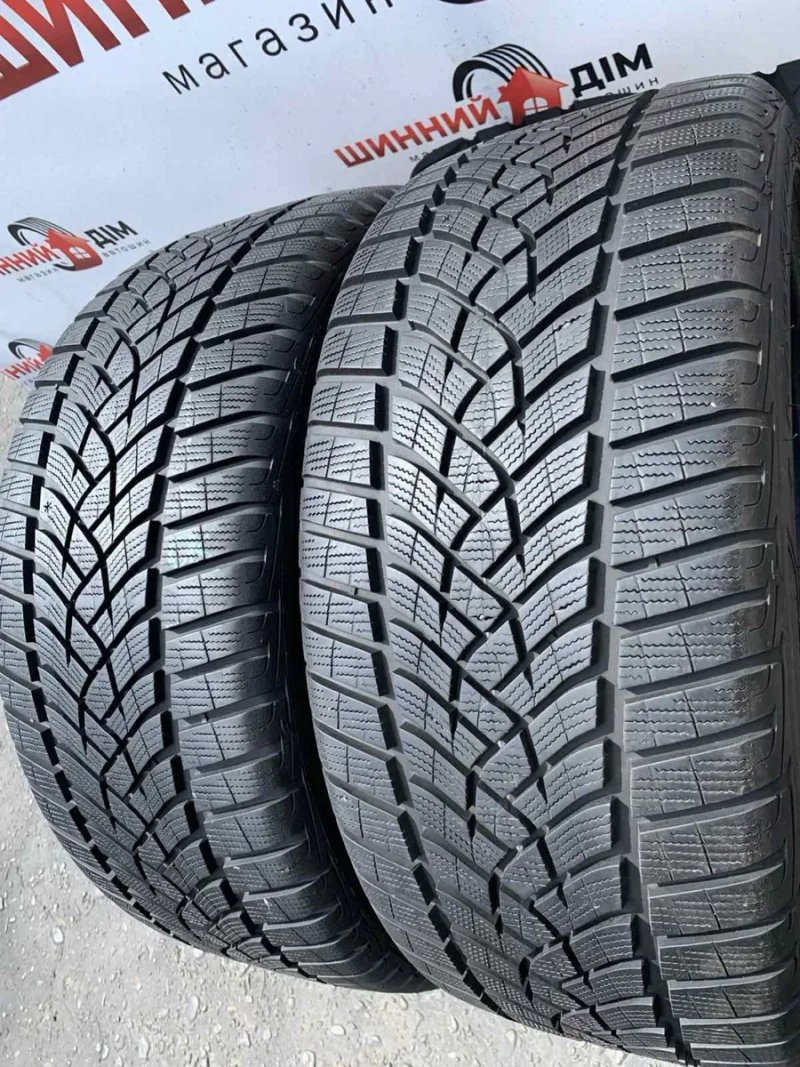 Шини 255/40 R20 пара Goodyear 7,5мм, зима — фото 2