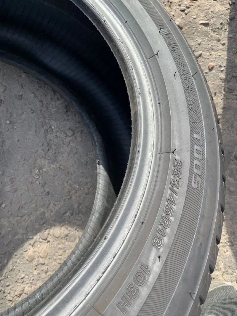Шини 255/45 R18 Bridgestone літо 2021р,5,5-5мм — фото 5