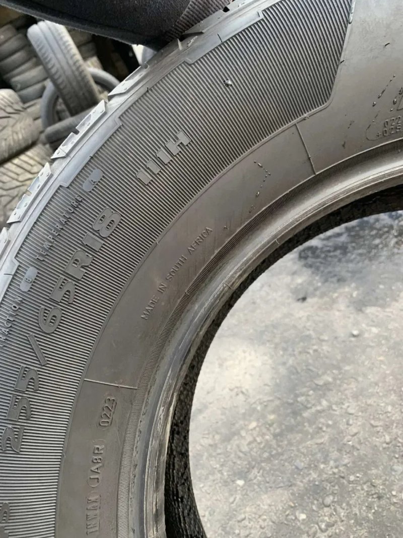 Шини 255/65 R18 Goodyear всесезон — фото 5