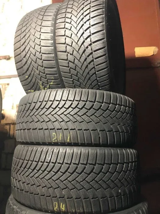 Шини б/у 225/40 R18 Bridgestone Blizzak LM005 Комплект Пара Зима — фото 4