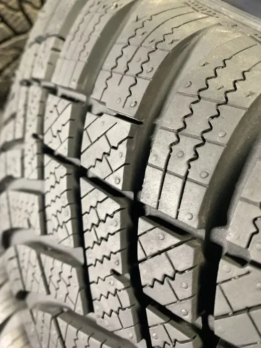 Шини б/у зима 215/65 16 Hankook winter inept rs 3 — фото 2