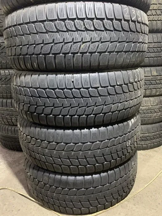 Шини б/у зима 235/60 R17 Bridgestone LM-25 4x4 — фото 3