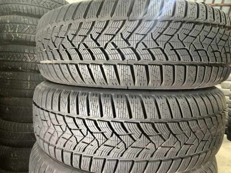 Шини б/у зимові 215/65 16 Dunlop Winter Sport 5 — фото 3