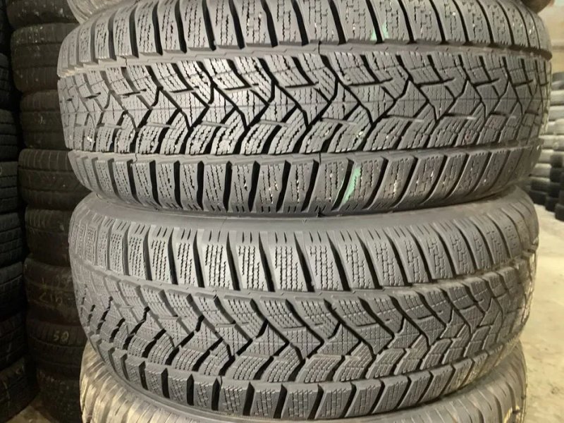 Шини б/у зимові 215/65 16 Dunlop Winter Sport 5 — фото 4