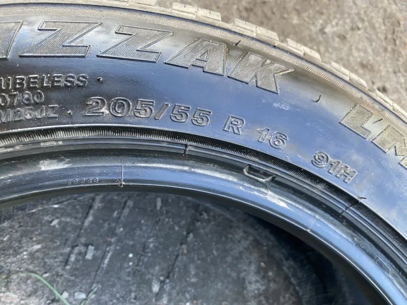 Шини Bridgestone Blizzak 205/55/R16 ЗИМА — фото 2
