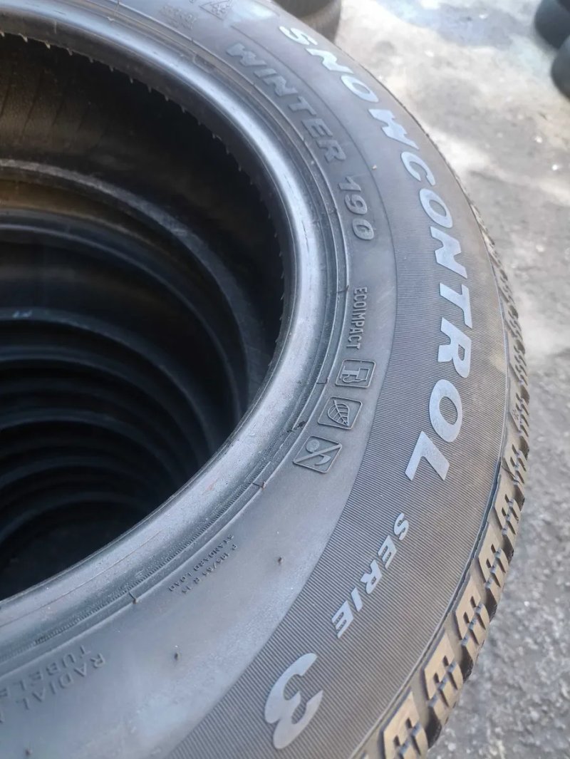 Шини бу 195/65 R15 Pirelli SnowControl serie 3 Пара Зима — фото 7