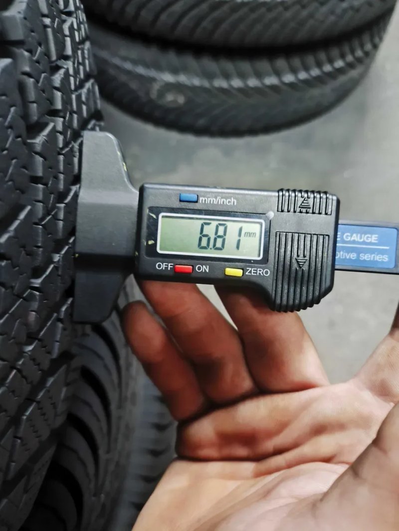 Шини бу 205/60 R16 Bridgestone Blizzak LM 005 Комплект Зима — фото 6
