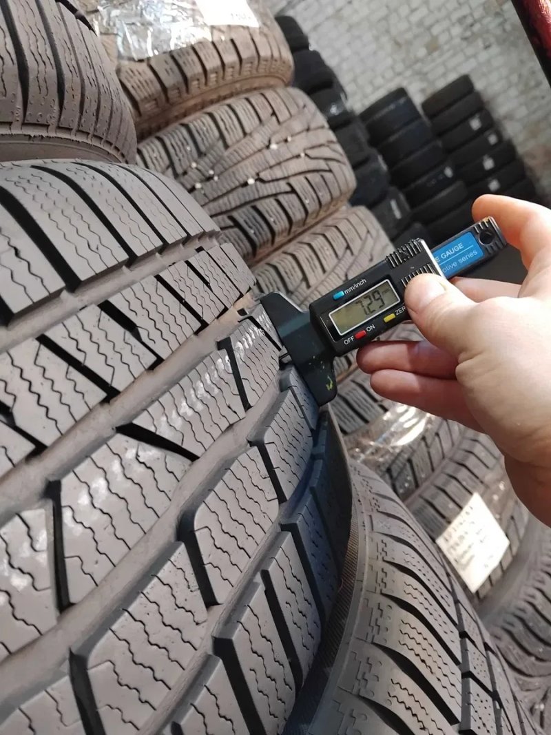 Шини бу 215/50 R17 Continental WinterContact TS830P Комплект Зима — фото 6