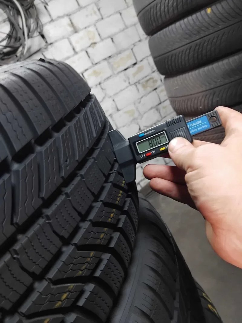 Шини бу 225/45 R18 Continental Winter Contact TS870P Комплект Зима 2024року — фото 6