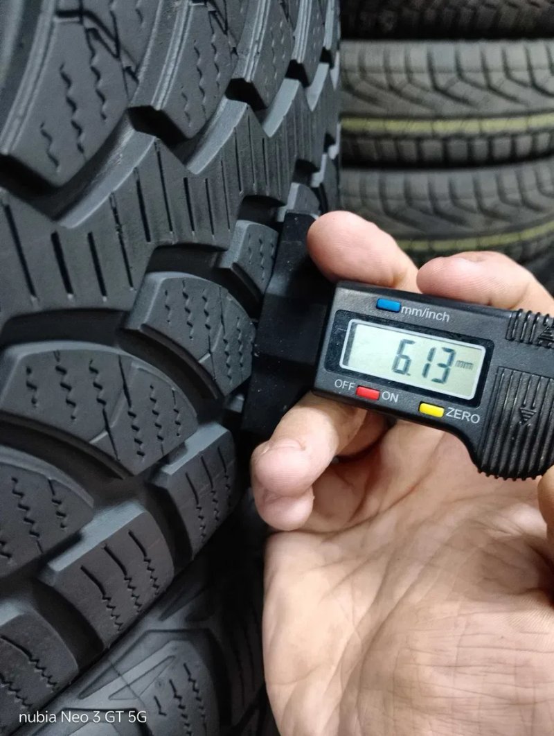 Шини бу 225/50 R17 Bridgestone Blizzak LM-32 Комплект Зима — фото 7