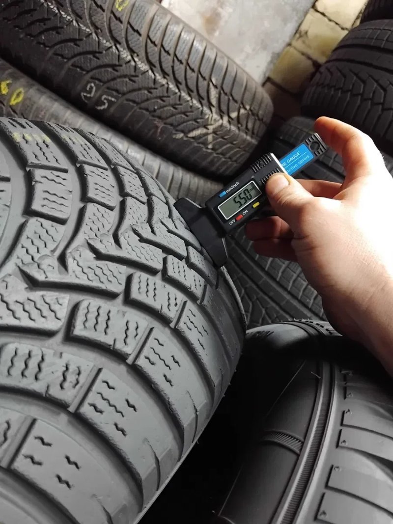Шини бу 225/60 R17 Falken Eurowinter HS01 SUV Комплект Зима — фото 7
