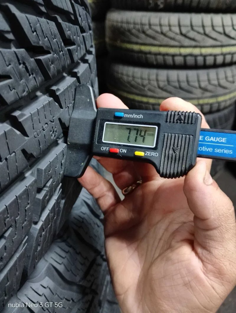 Шини бу 225/65 R17 Nokian WR SUV 3 Комплект Зима — фото 7